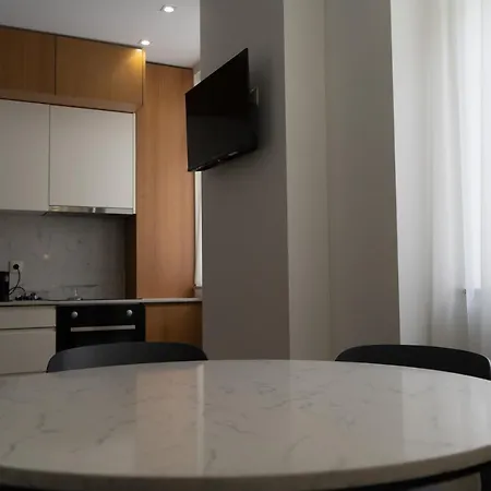 Alma Invicta Almada * פורטו