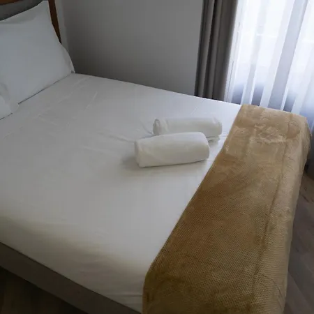 Apartment Alma Invicta Almada Porto