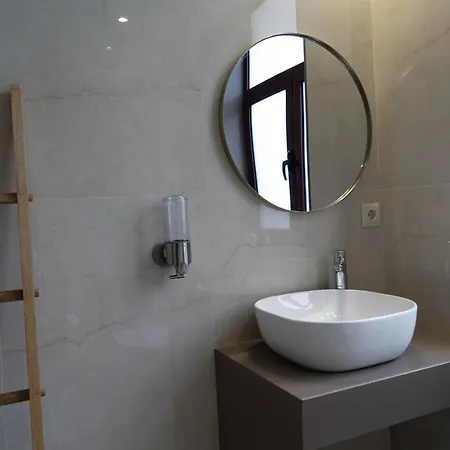 Alma Invicta Almada דירה