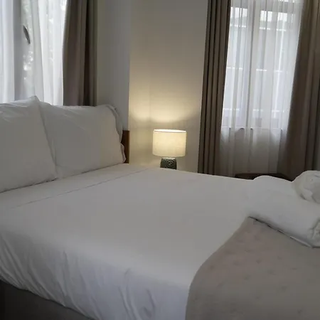 Alma Invicta Almada Apartmán