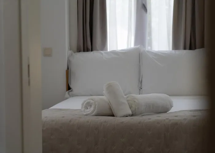 Alma Invicta Almada * Πόρτο