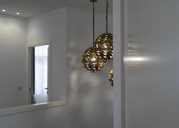 Alma Invicta Almada شقة *