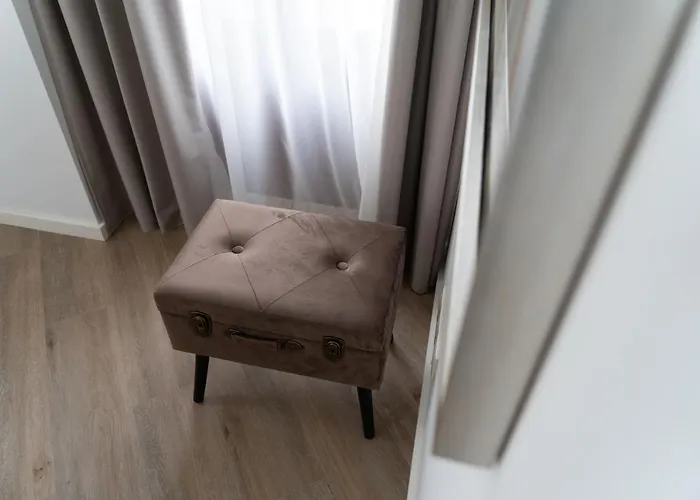 Alma Invicta Almada شقة *