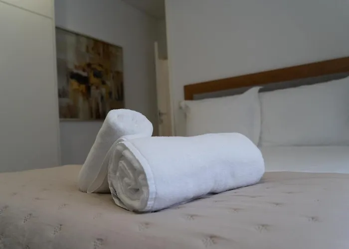 Alma Invicta Almada Porto