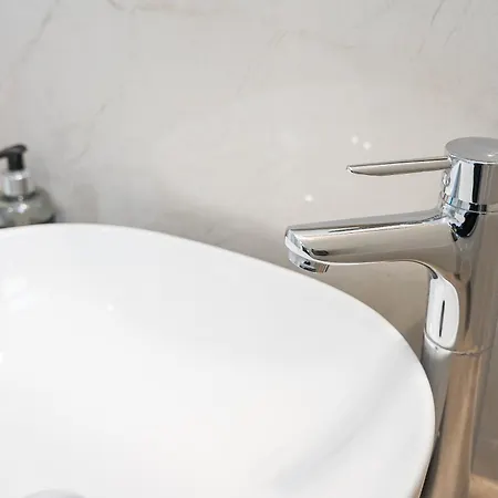 Alma Invicta Almada Apartamento *