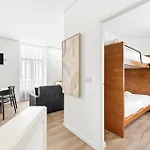 Apartment Alma Invicta Almada *