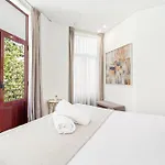 Alma Invicta Almada Apartment *